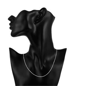 Elegant Silver Necklace